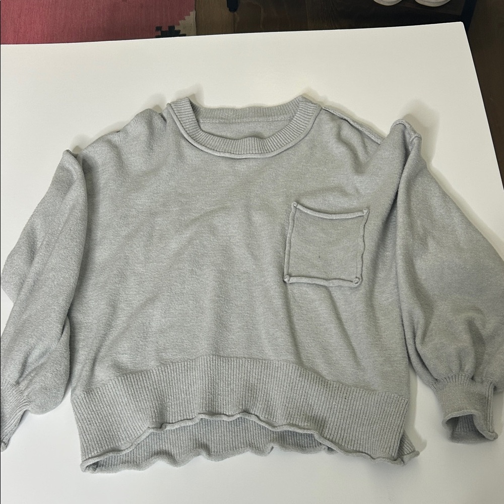 Gray Cropped Sweater with Pocket